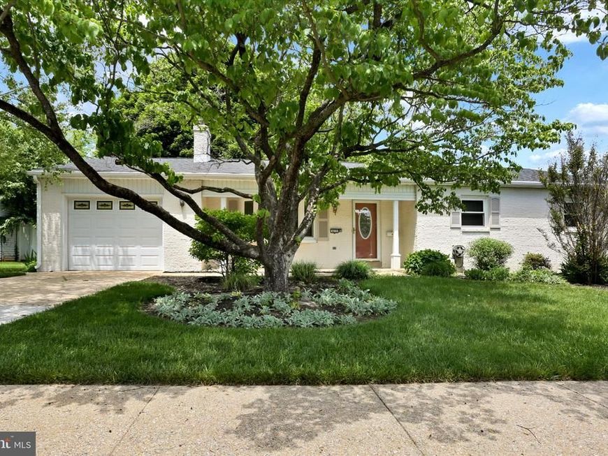 415 Alison Avenue, Mechanicsburg, PA 17055 Main Photo