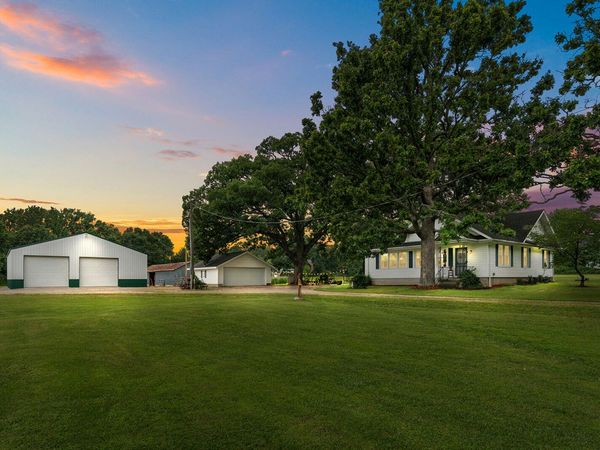 4643 N Farm Road 223 , Strafford, MO 65757