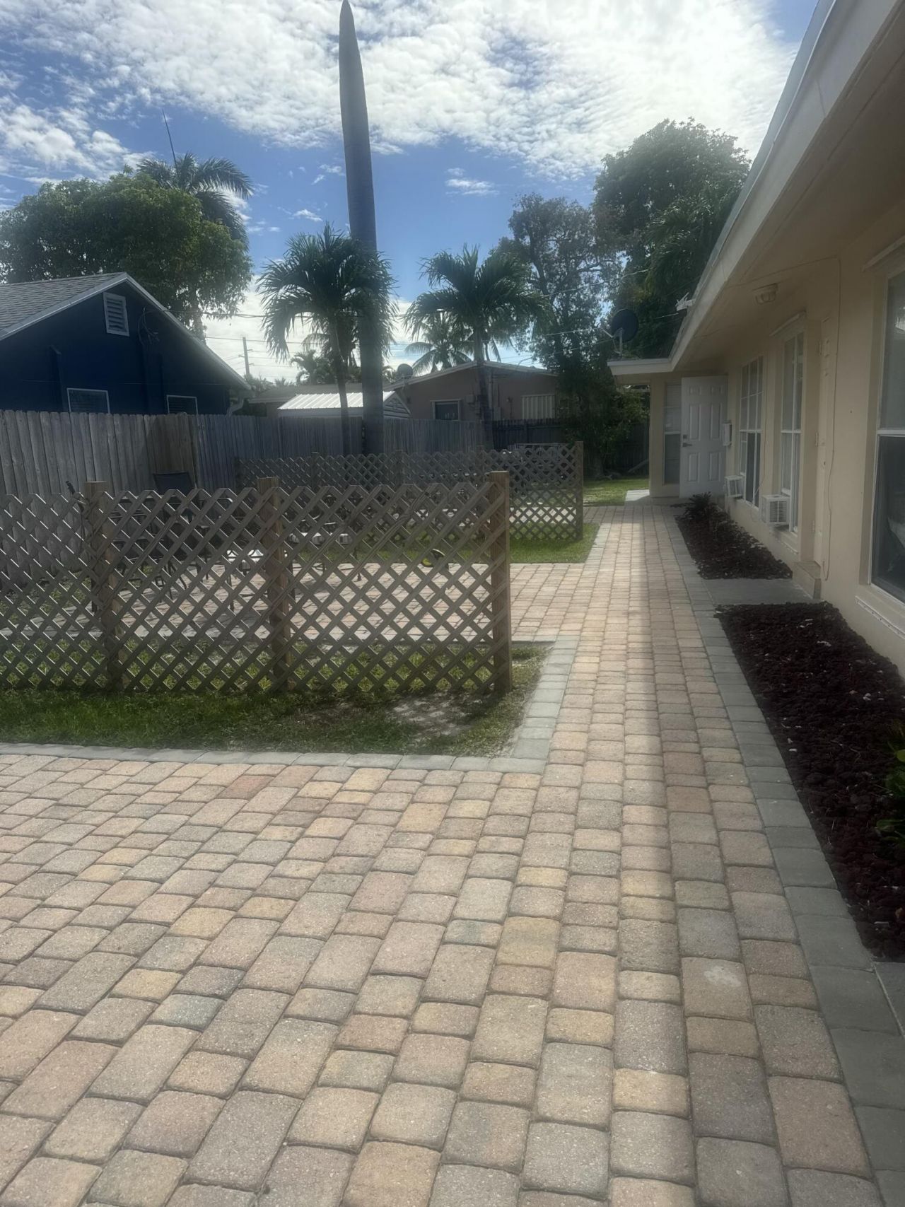 1505 NE 15th Avenue, Unit 1-2, Fort Lauderdale, FL 33304 Photo