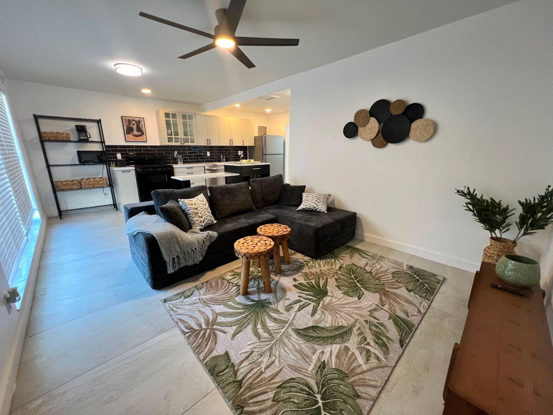 1505 NE 15th Avenue, Unit 1-2, Fort Lauderdale, FL 33304 Photo