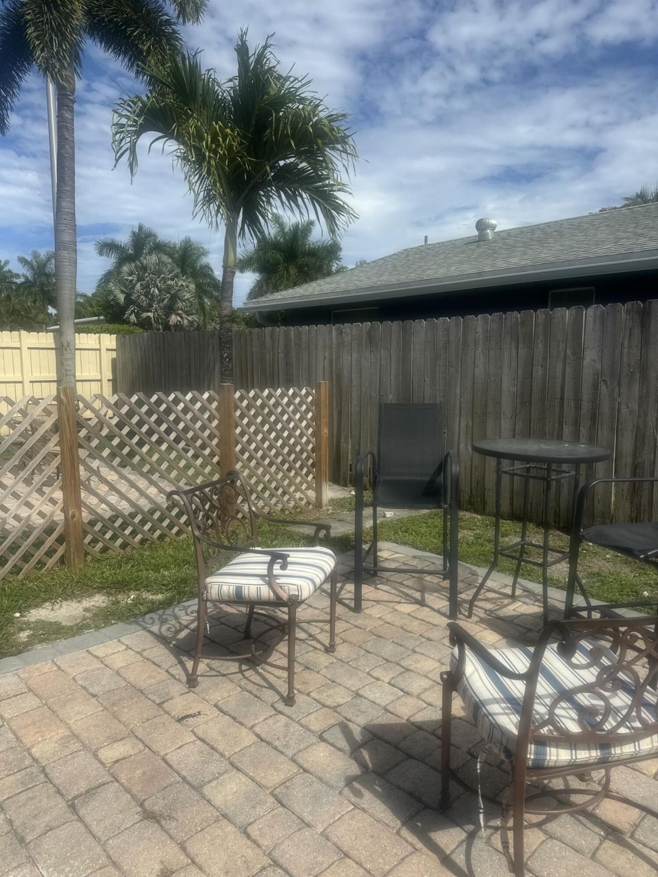 1505 NE 15th Avenue, Unit 1-2, Fort Lauderdale, FL 33304 Photo