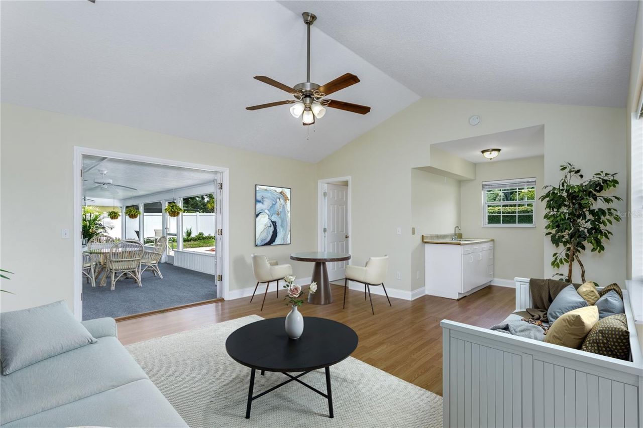 9203 Kingsridge Drive, Temple Terrace, FL 33637 Photo