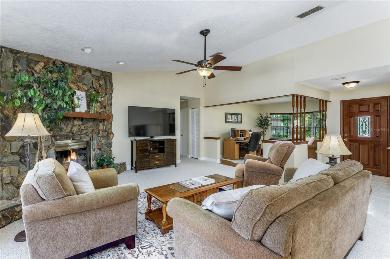9203 Kingsridge Drive, Temple Terrace, FL 33637 Photo