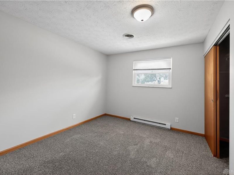 811 Victoria Drive, Franklin, OH 45005 Photo 11
