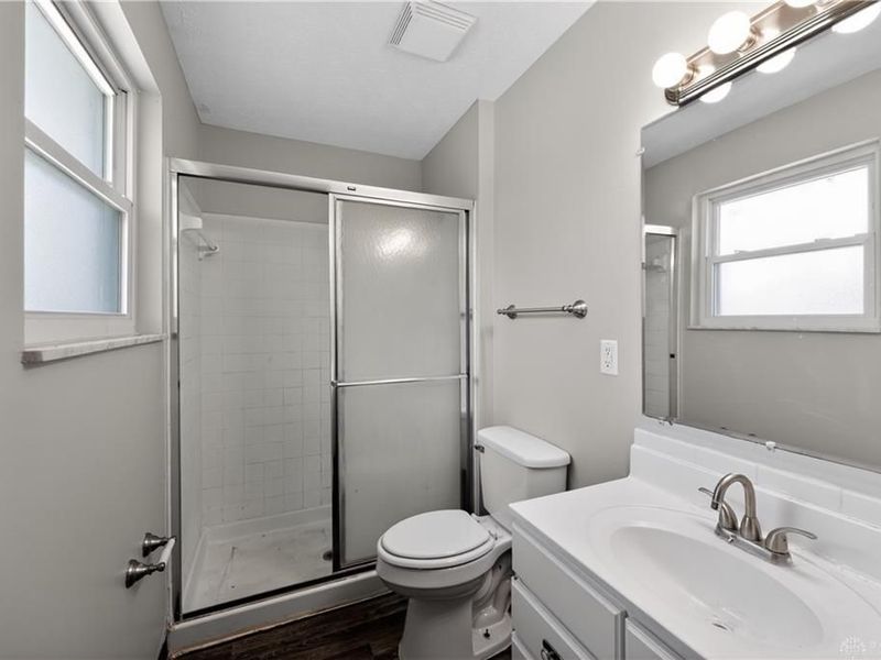 811 Victoria Drive, Franklin, OH 45005 Photo 16