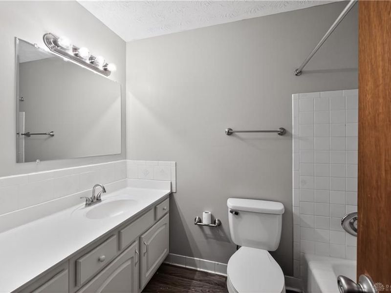 811 Victoria Drive, Franklin, OH 45005 Photo 17