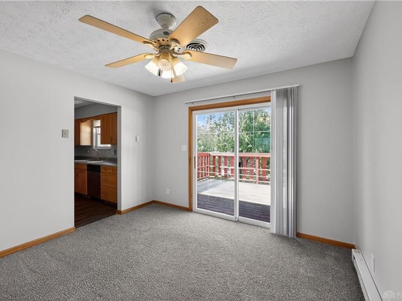 811 Victoria Drive, Franklin, OH 45005 Photo 4