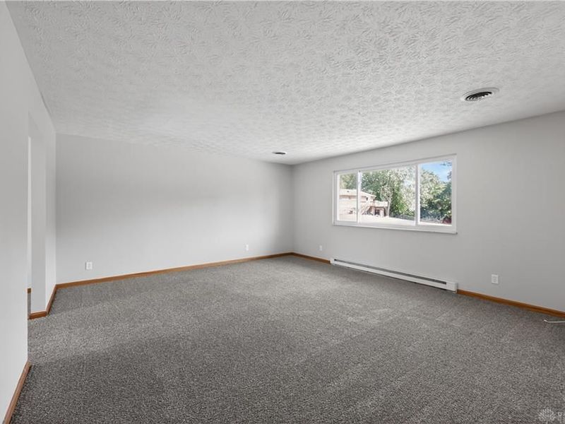 811 Victoria Drive, Franklin, OH 45005 Photo 7