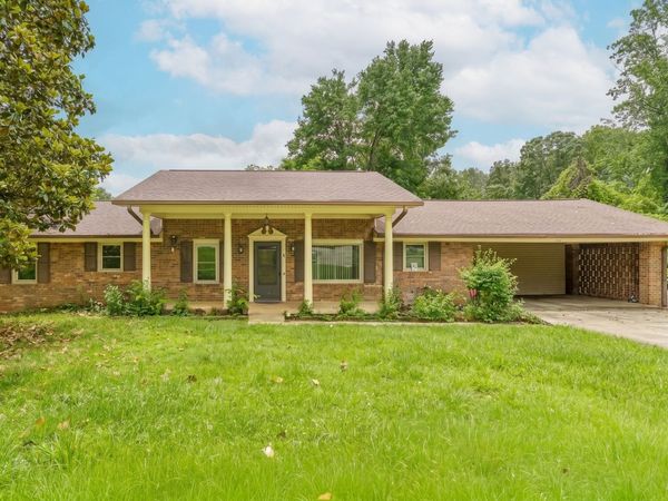 4918 Old Cornelia Highway, Lula, GA 30554