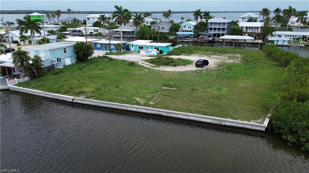 2638 Second St , Matlacha, FL 33993 Photo