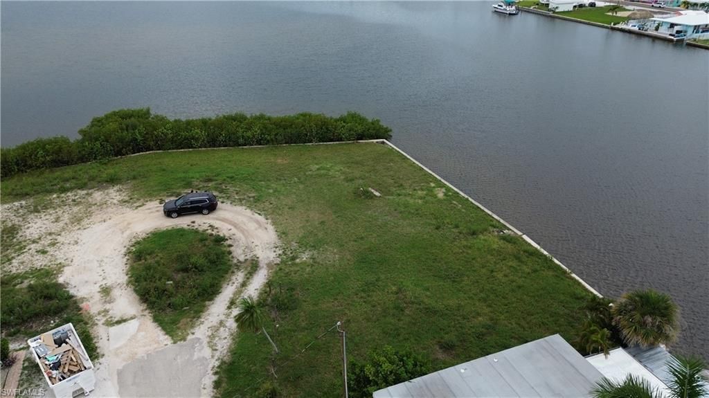 2638 Second St , Matlacha, FL 33993 Photo