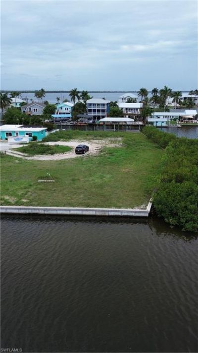 2638 Second St , Matlacha, FL 33993 Photo