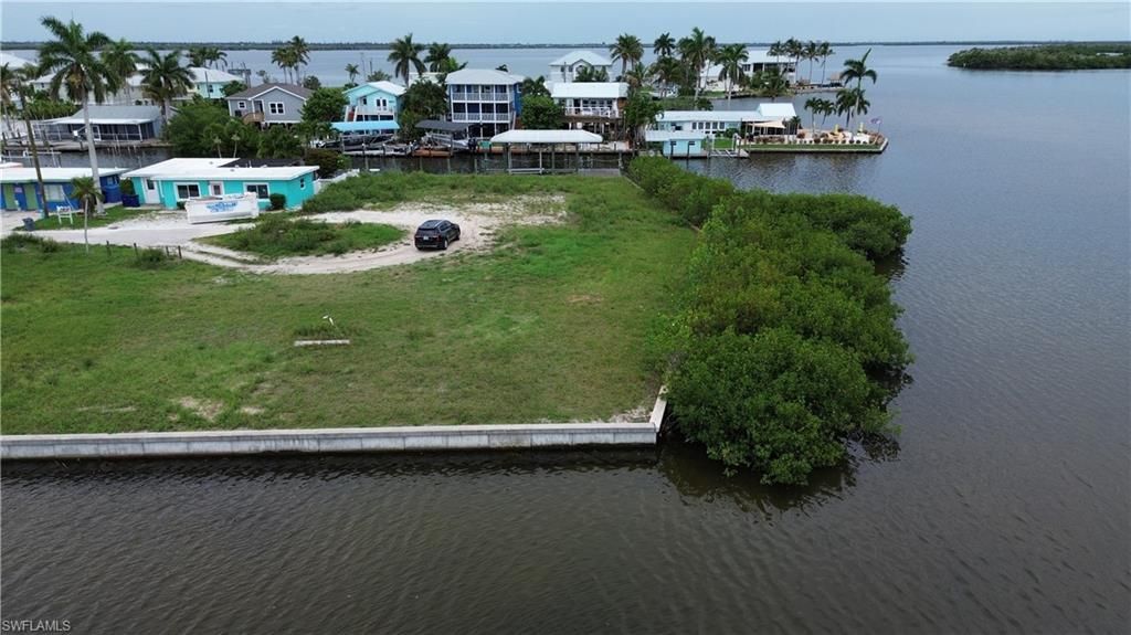 2638 Second St , Matlacha, FL 33993 Photo