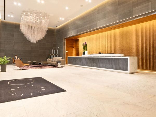 88 SW 7th Street, Unit 1006, Miami, FL 33130