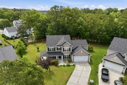 1507 Marsh Reed Court photo 4