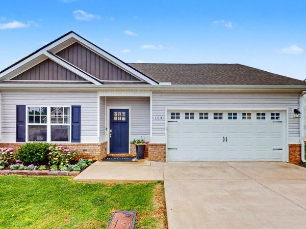 104 Daughters Ct , Shelbyville, TN 37160