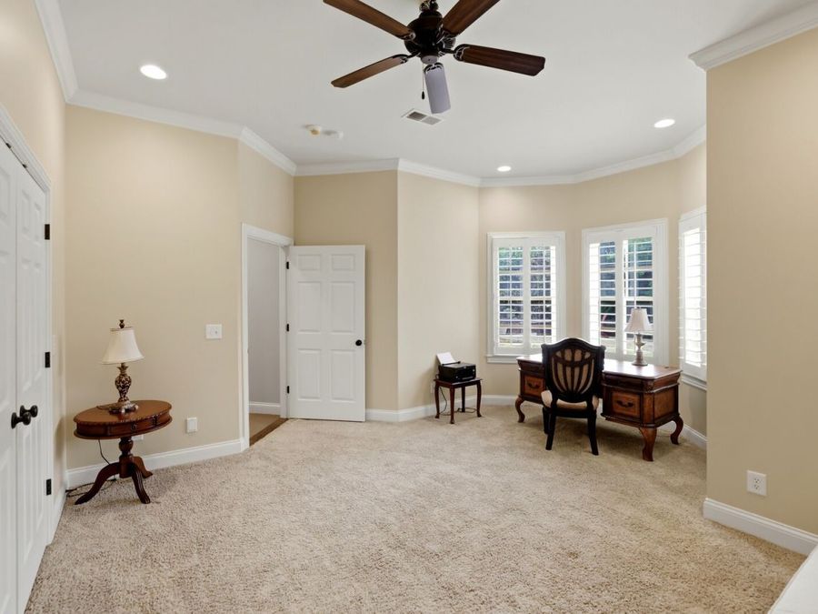 Property Image 79