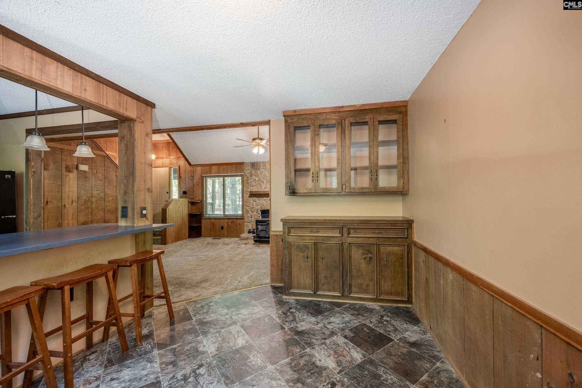 841 Foxden Road  Photo 16