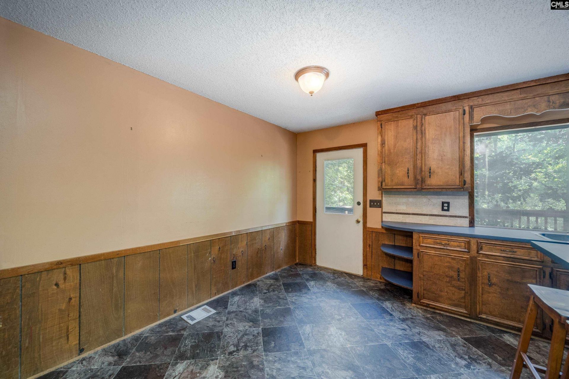 841 Foxden Road  Photo 17