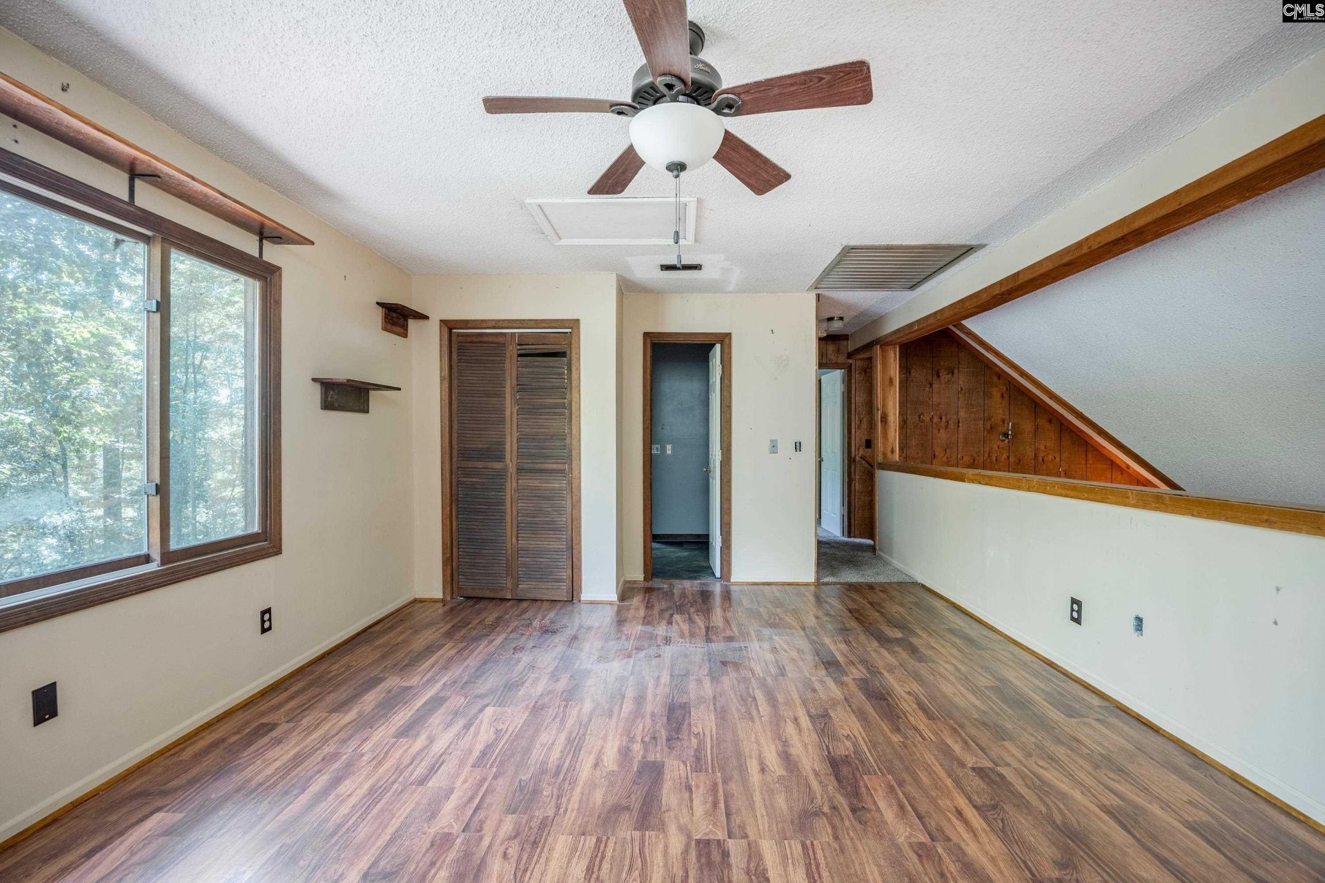 841 Foxden Road  Photo 24