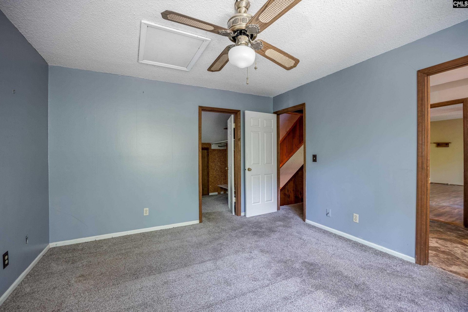 841 Foxden Road  Photo 28