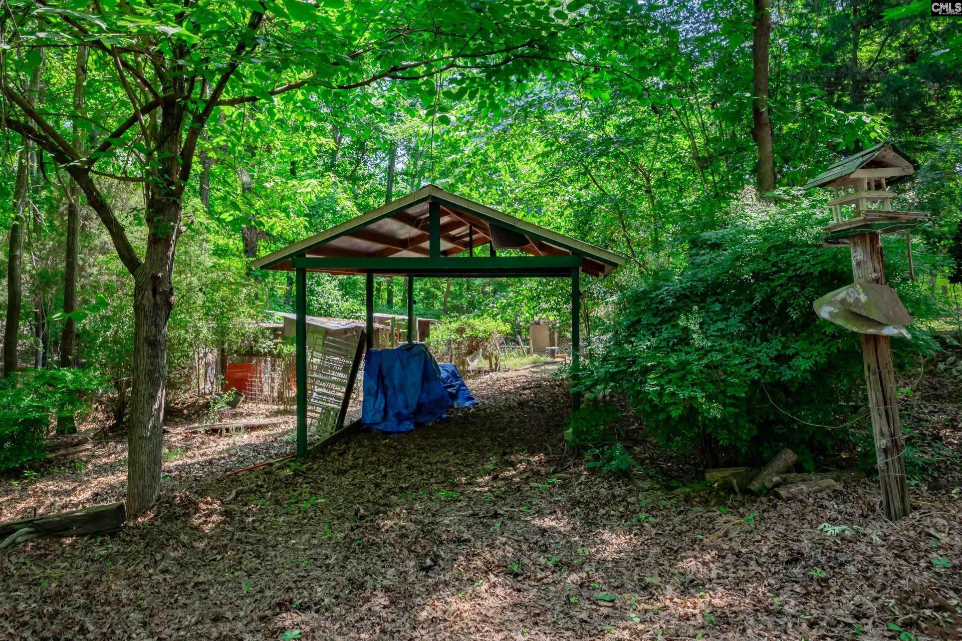 841 Foxden Road  Photo 39
