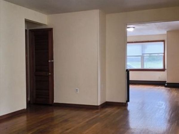 210 Hope St, Unit 1S, Fall River, MA 02721