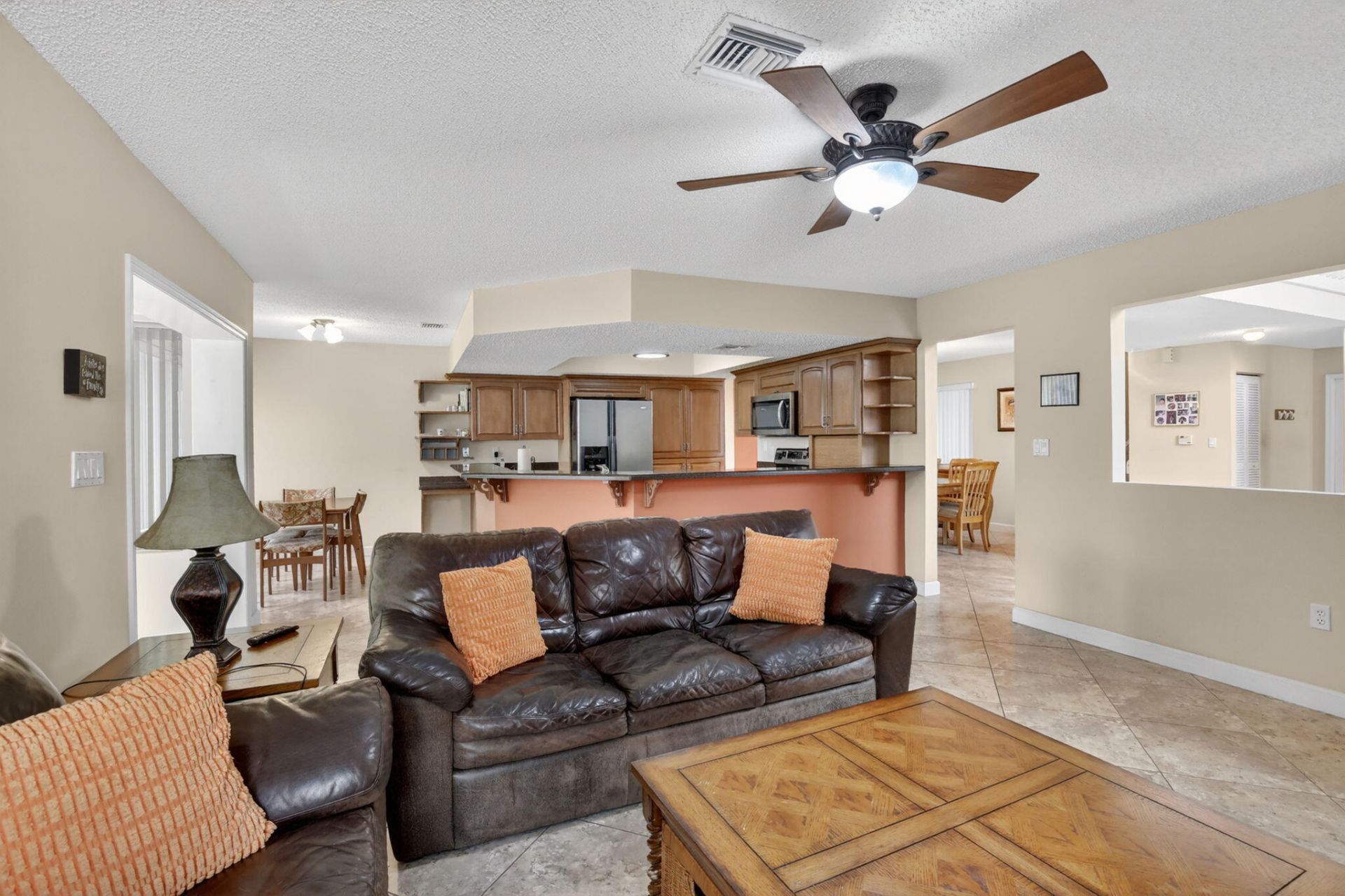 10111 NW 4th Street, Plantation, FL 33324 Photo