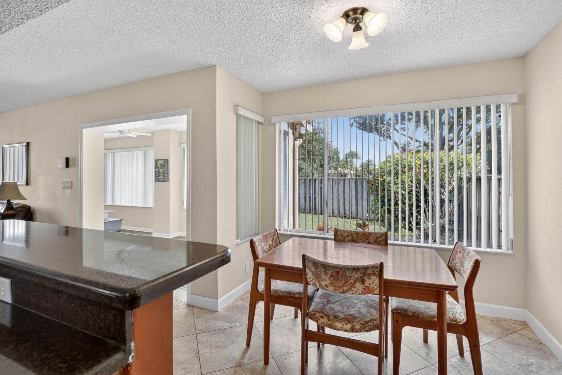 10111 NW 4th Street, Plantation, FL 33324 Photo