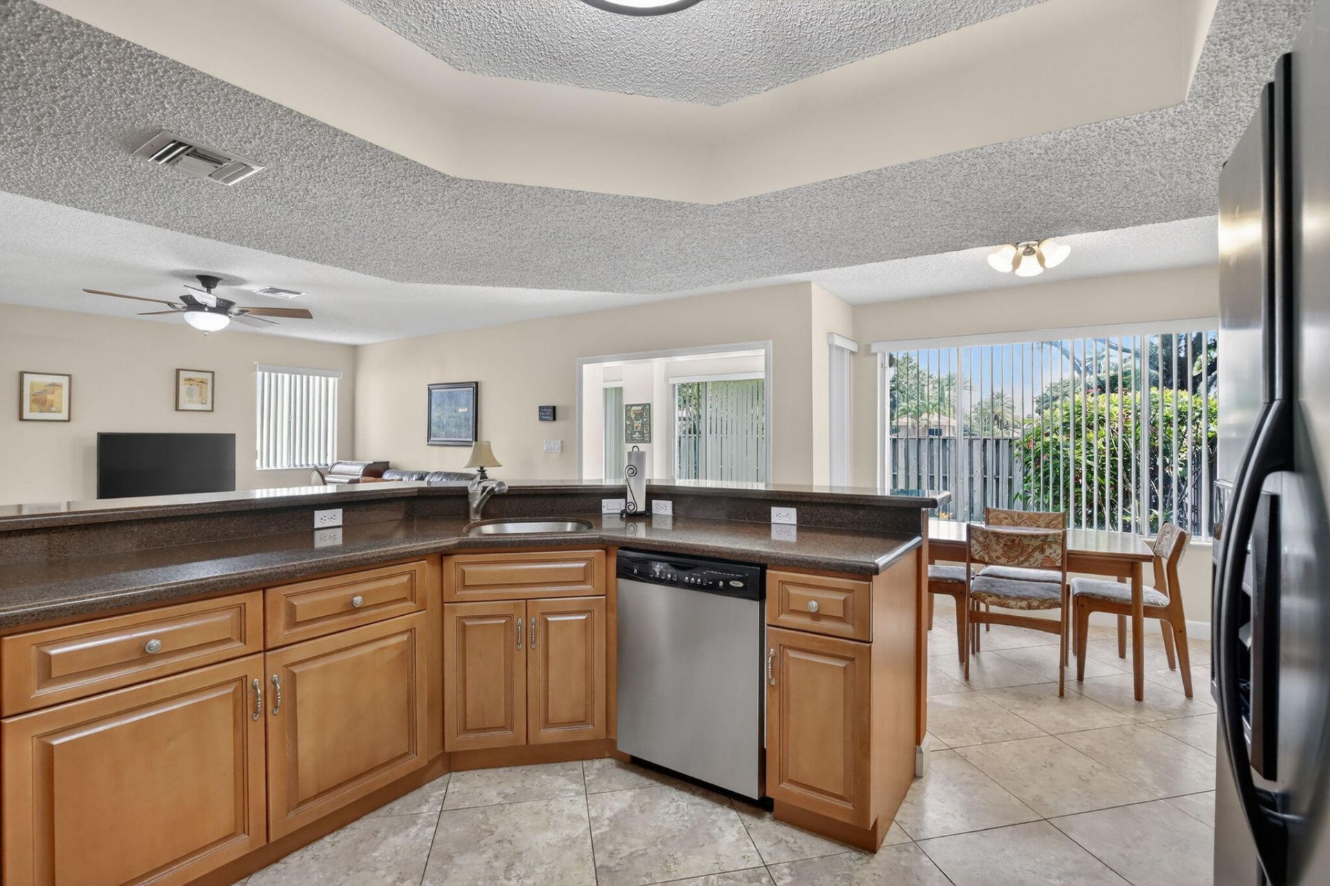 10111 NW 4th Street, Plantation, FL 33324 Photo