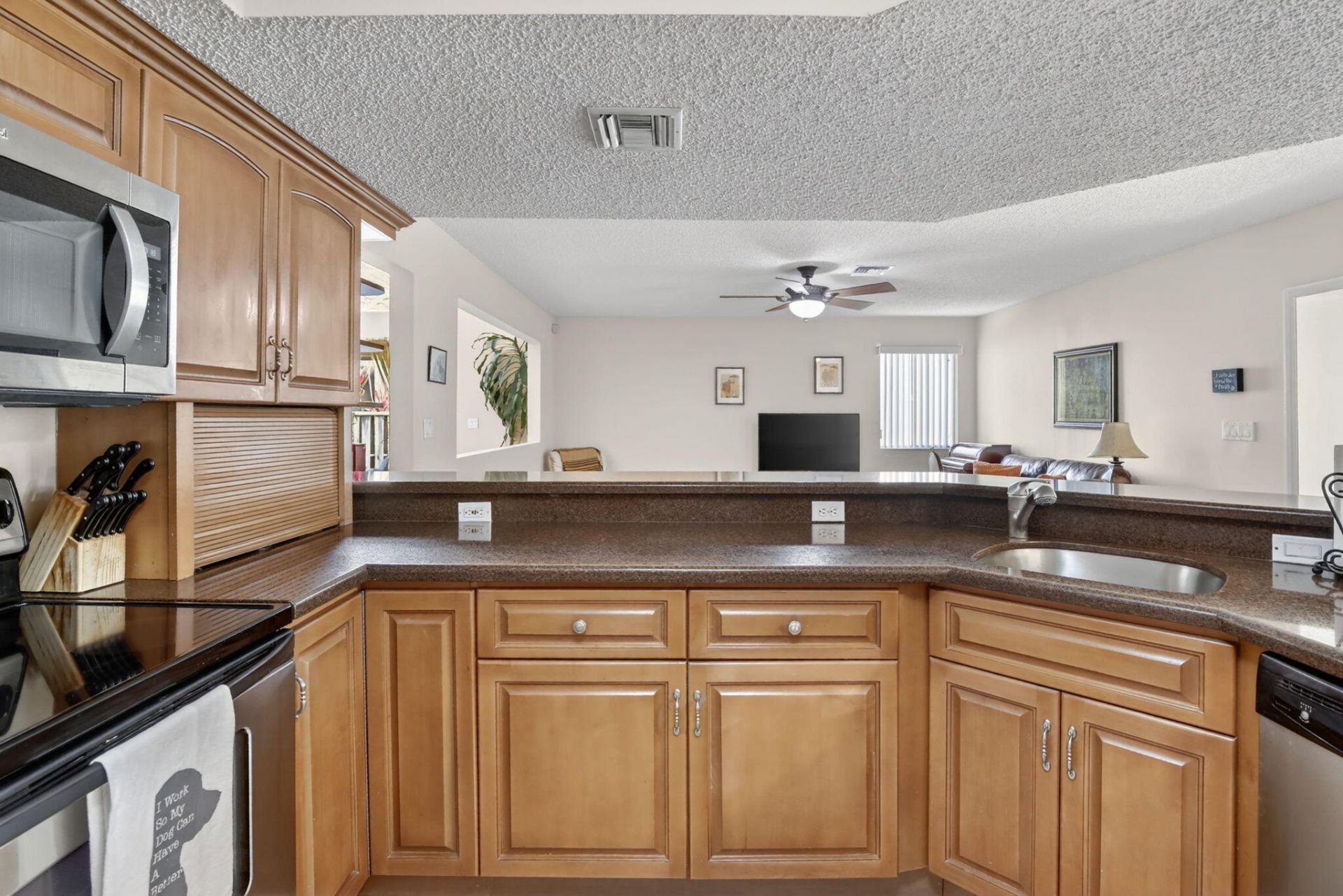 10111 NW 4th Street, Plantation, FL 33324 Photo