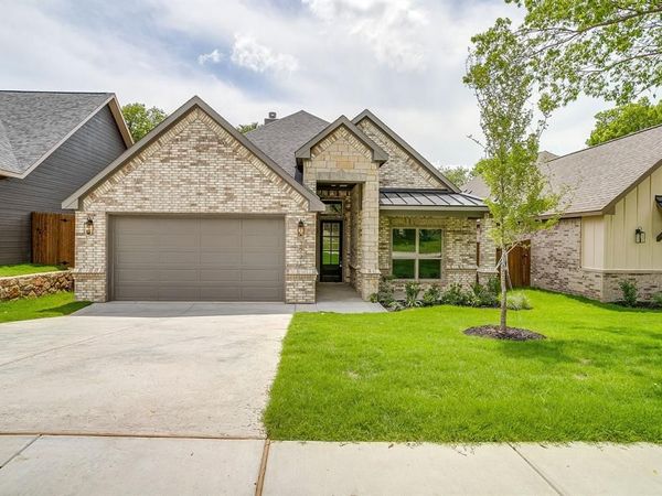 3221 NW 25th Street, Fort Worth, TX 76106