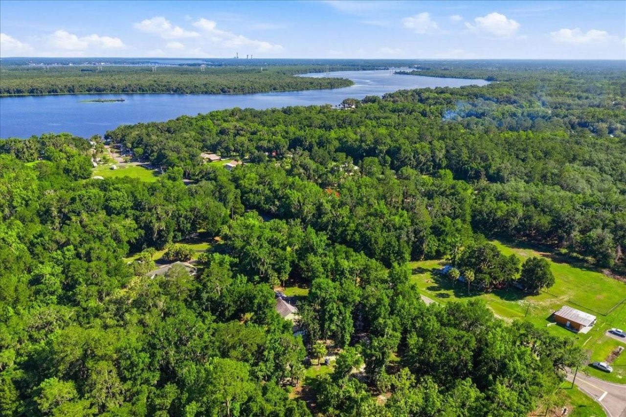 105 Troupe Road, San Mateo, FL 32187 Photo