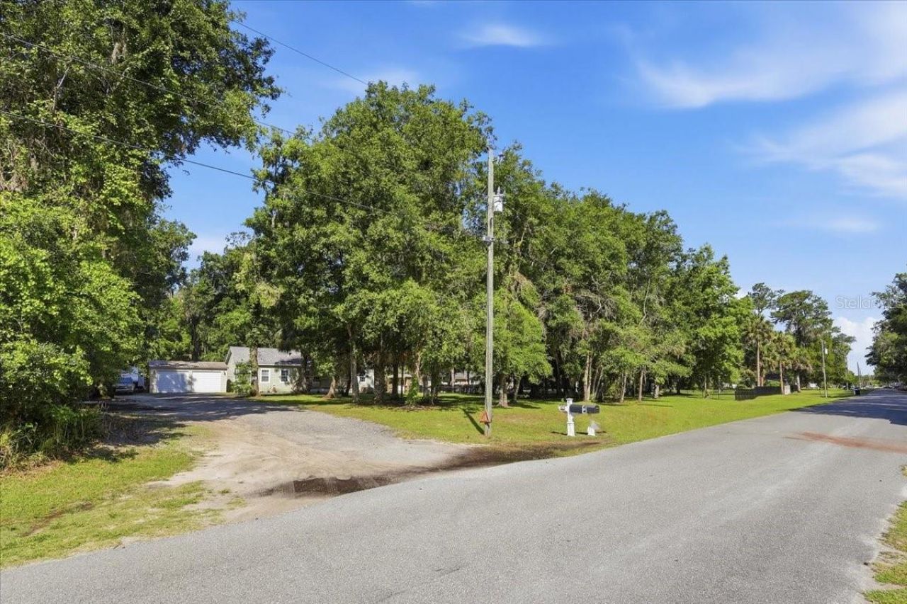 105 Troupe Road, San Mateo, FL 32187 Photo