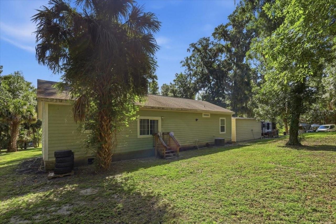 105 Troupe Road, San Mateo, FL 32187 Photo