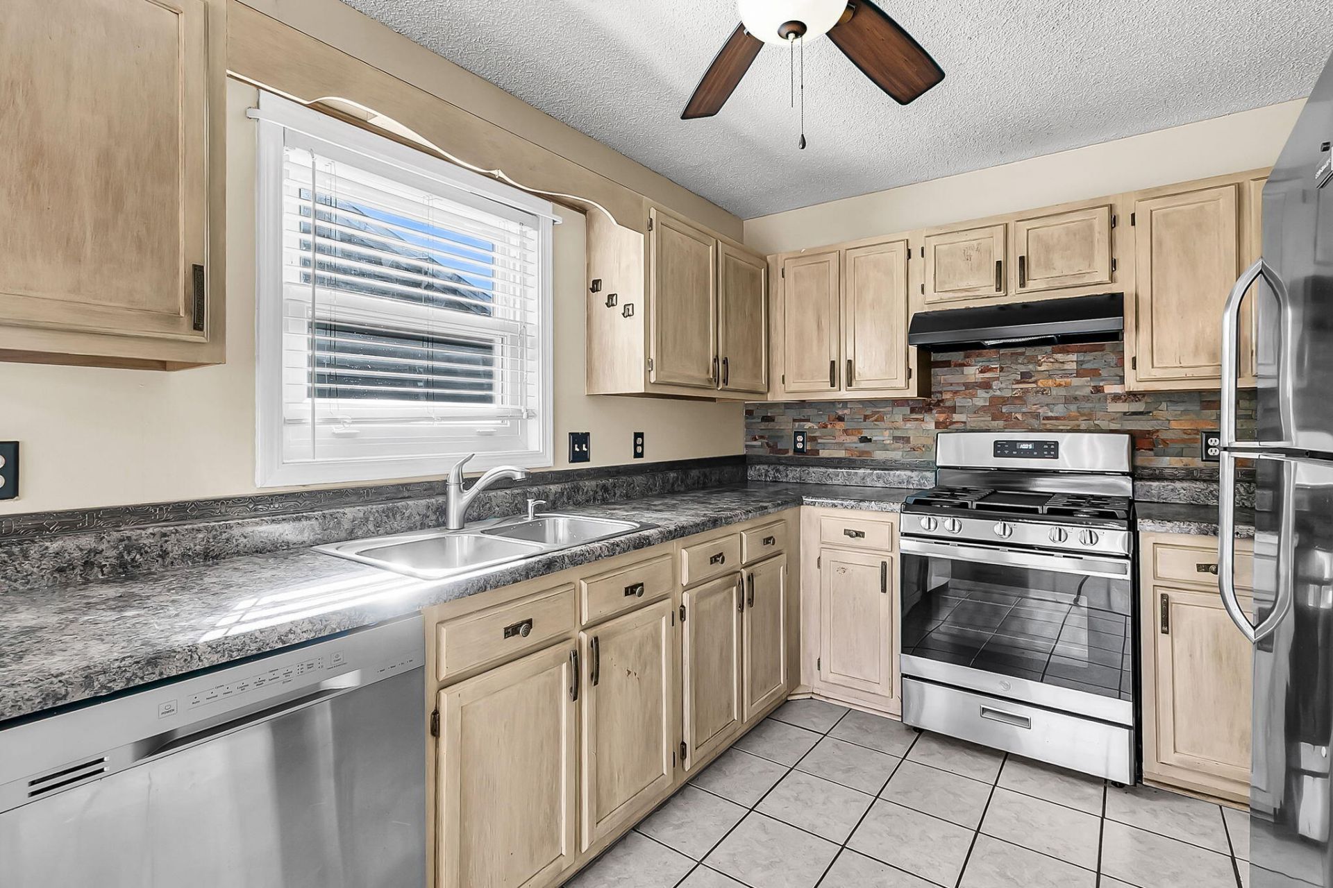 111 Hopper Drive Photo 15