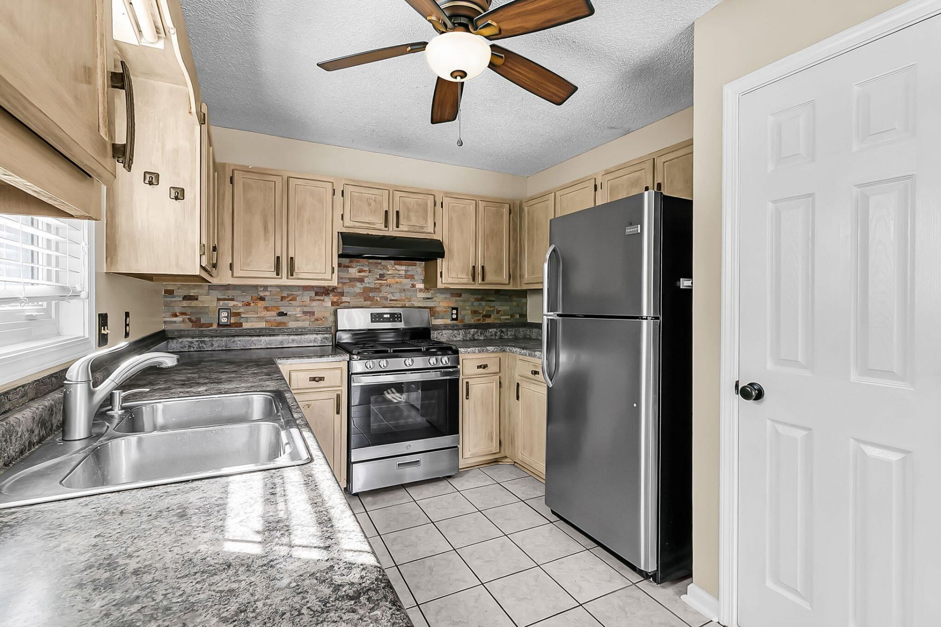 111 Hopper Drive Photo 17