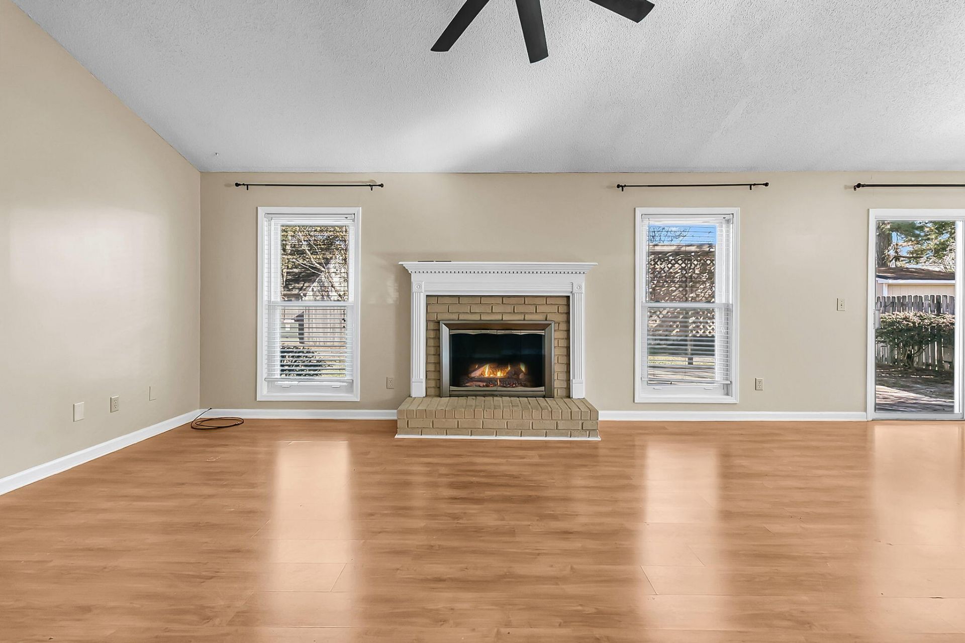 111 Hopper Drive Photo 6
