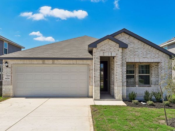 6434 Prince Howard, San Antonio, TX 78239
