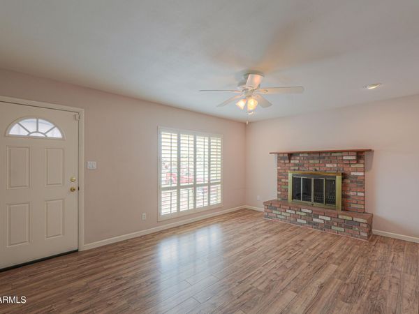 2139 E BETTY ELYSE Lane, Phoenix, AZ 85022