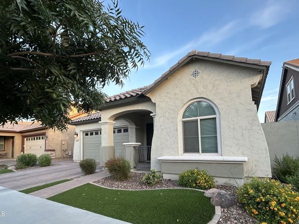 4325 E BOSTON Street E, Gilbert, AZ 85295