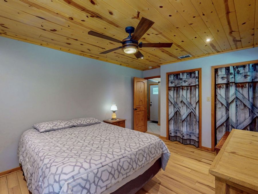 Property Image 38