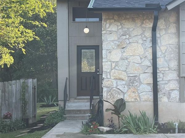 3403 Burliegh CV, Austin, TX 78745