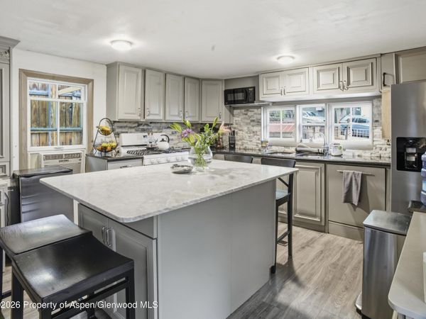 51691 Highway 6 And 24, Unit 22, Glenwood Springs, CO 81601