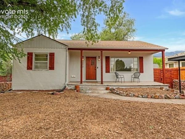 2617 Robinson Street, Colorado Springs, CO 80904