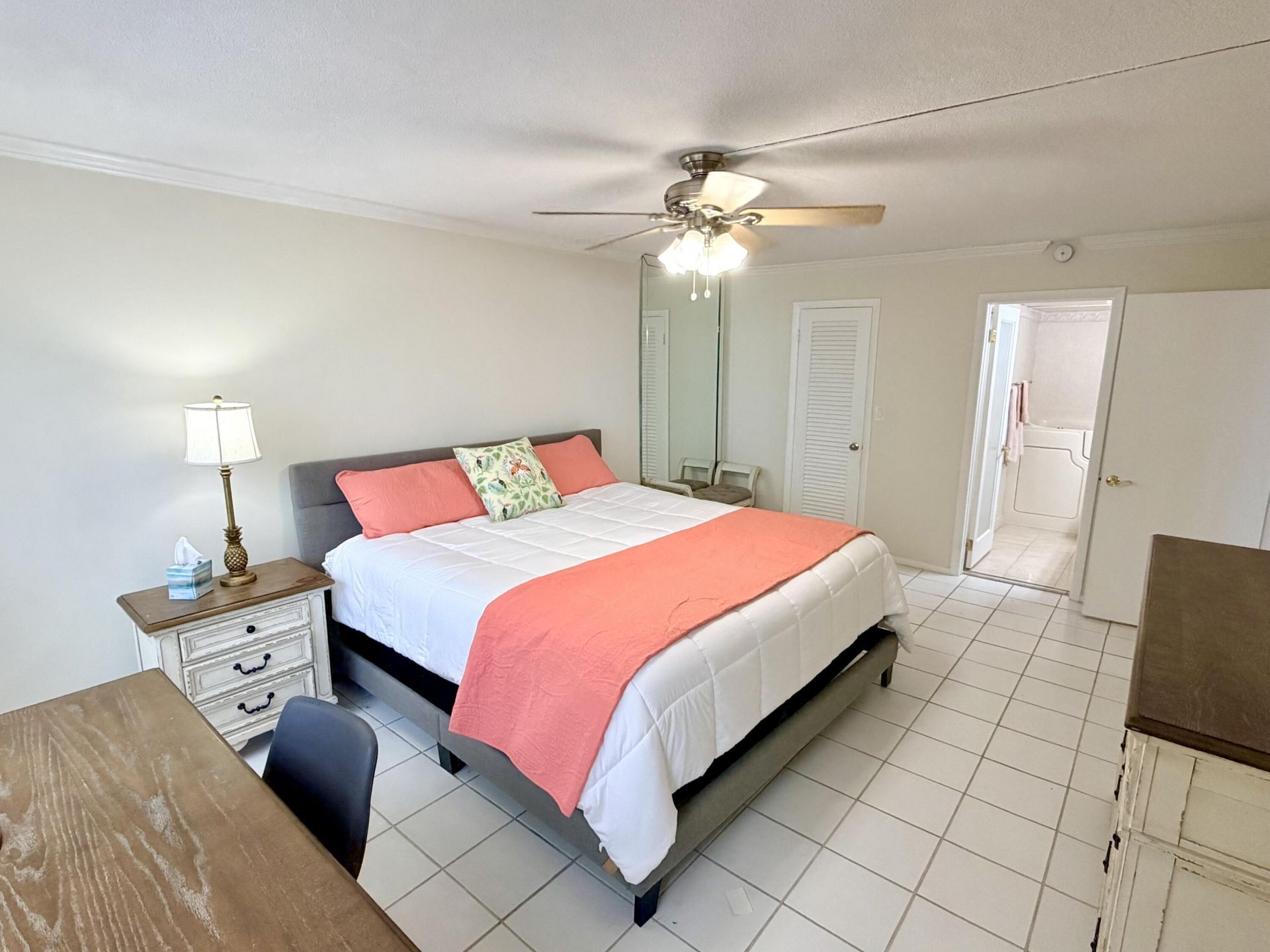 133 N Pompano Beach Boulevard, Unit 709, Pompano Beach, FL 33062 Photo