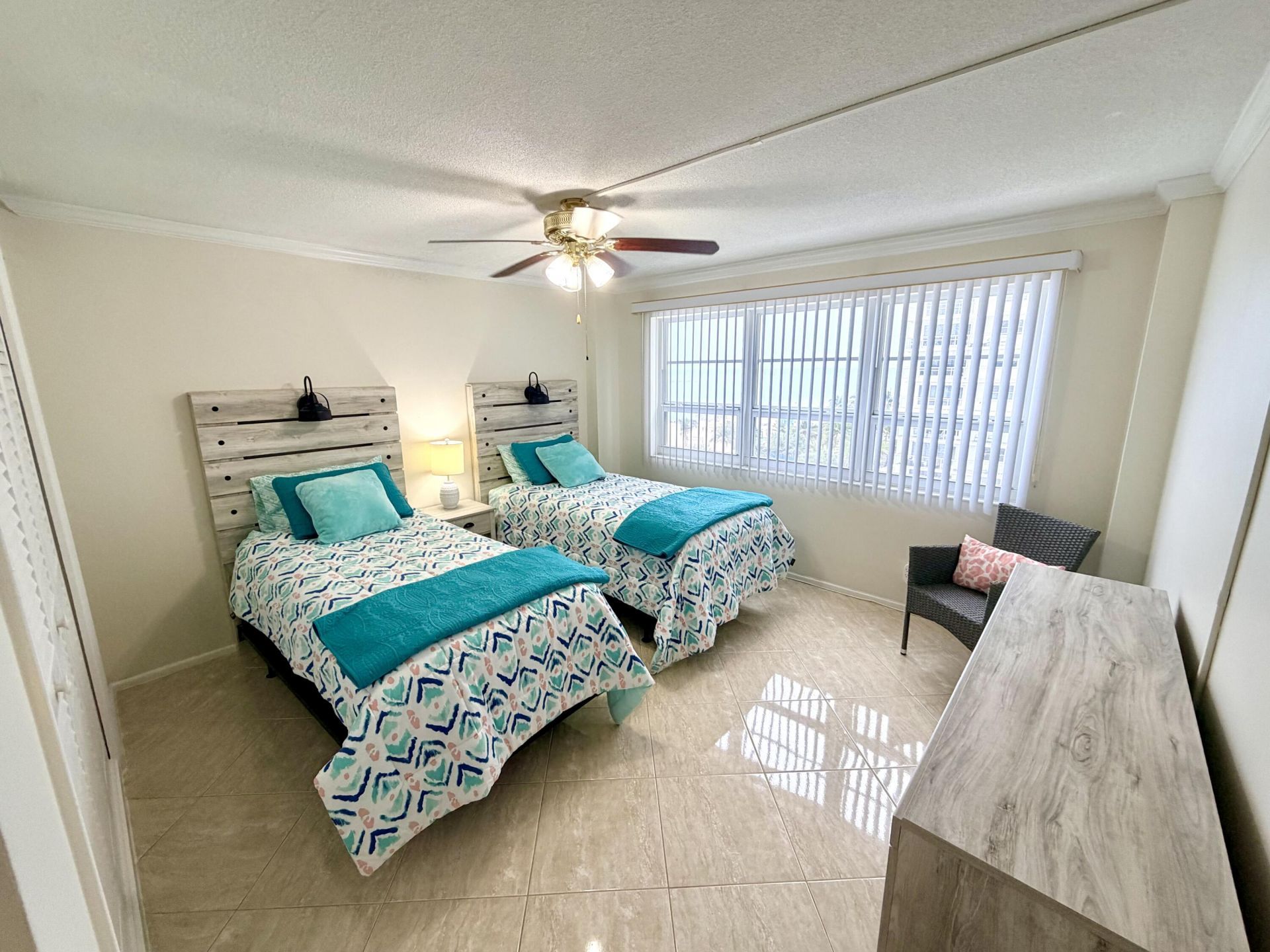 133 N Pompano Beach Boulevard, Unit 709, Pompano Beach, FL 33062 Photo