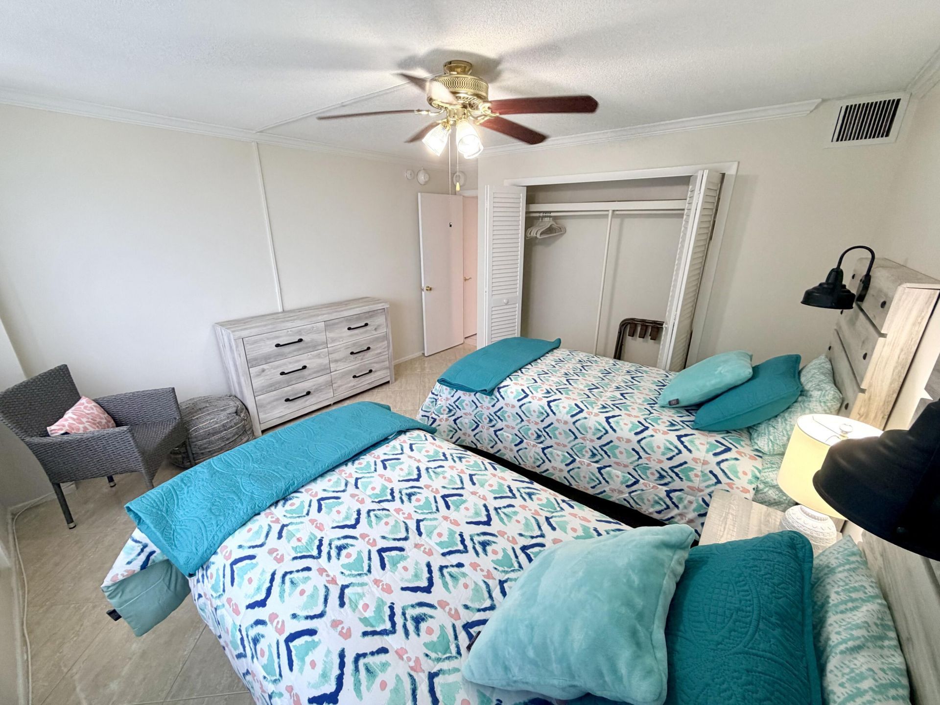 133 N Pompano Beach Boulevard, Unit 709, Pompano Beach, FL 33062 Photo