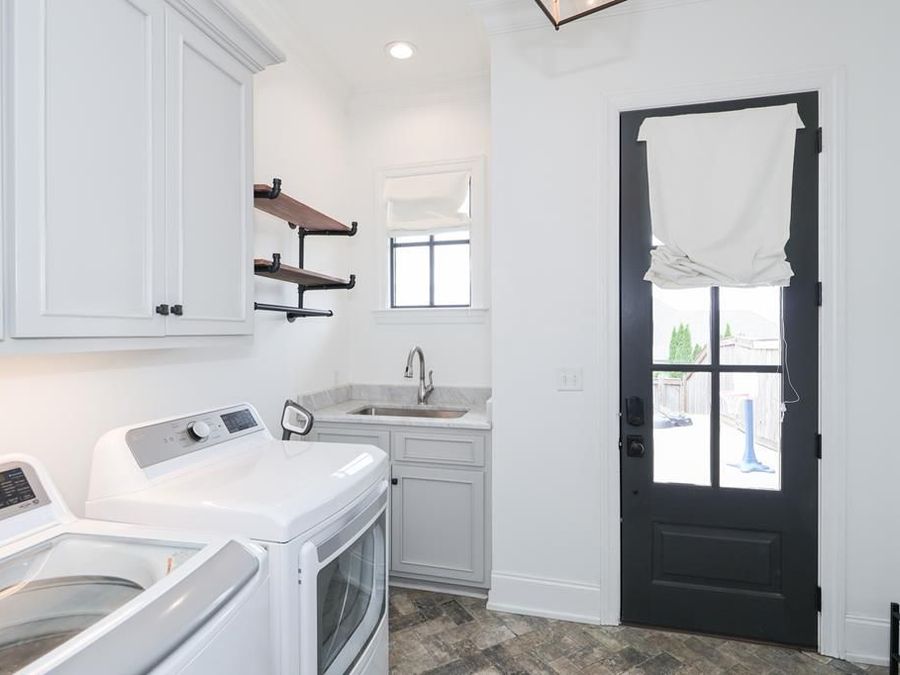 Property Image 45