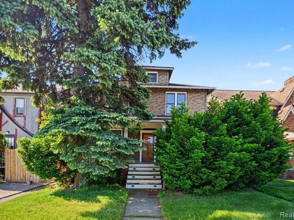 8030 Bliss Street, Detroit, MI 48234